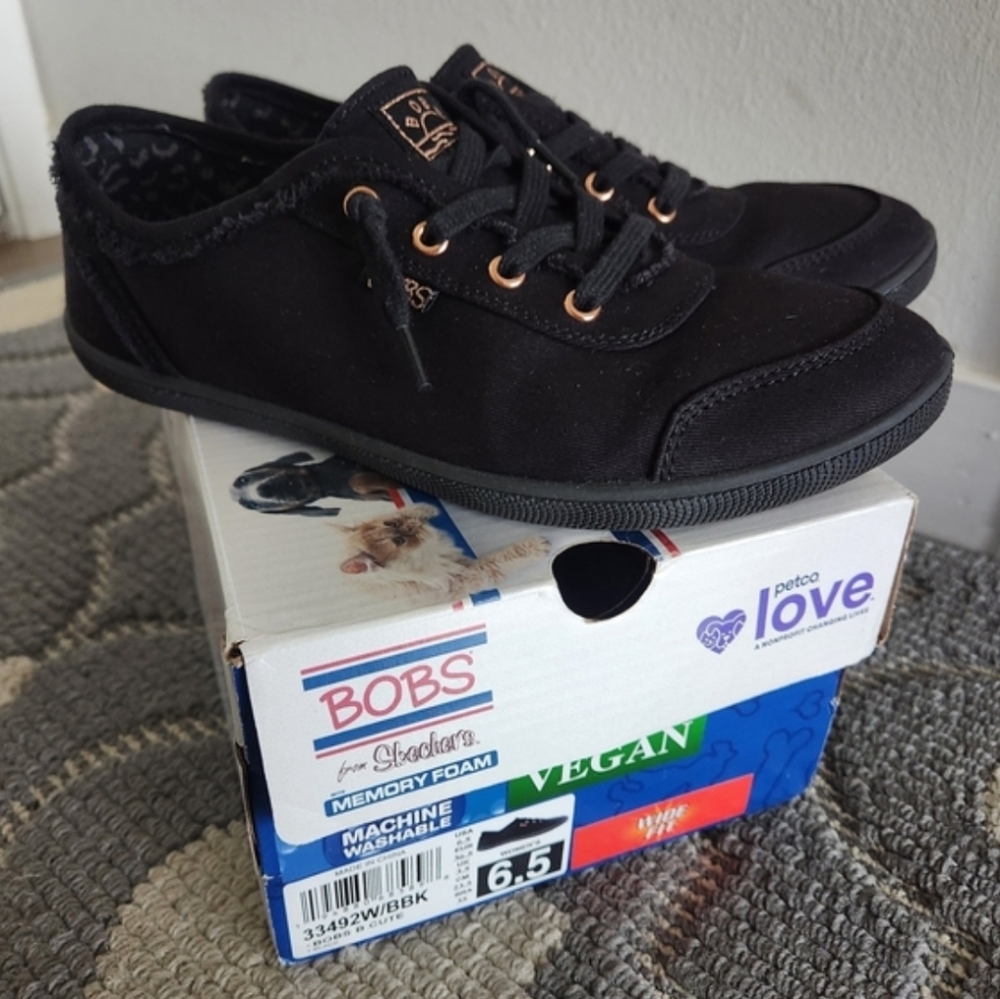 Sketchers BOBS Be Cute Sneakers